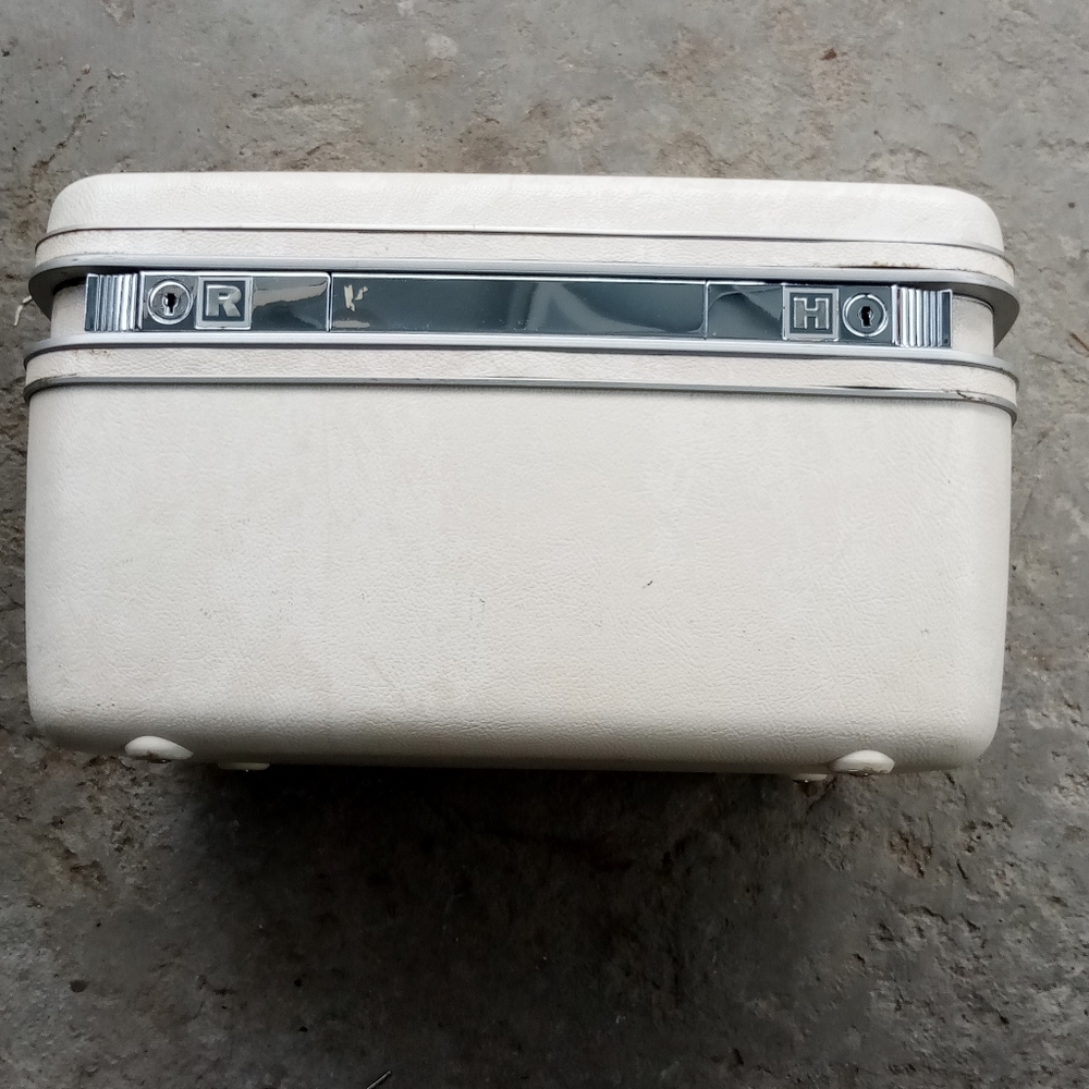 Vintage Samsonite travel make up case